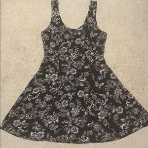 Forever 21 Floral Print Dress